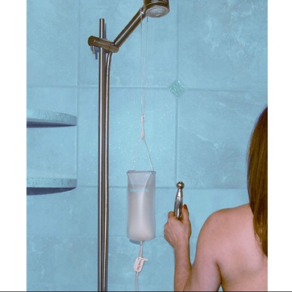 WaterWorks Natural Vaginal Cleansing System. - Picture 2 of 4